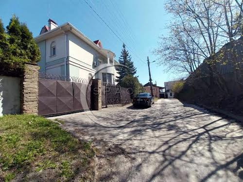 будинок за адресою Дружня вул., 55