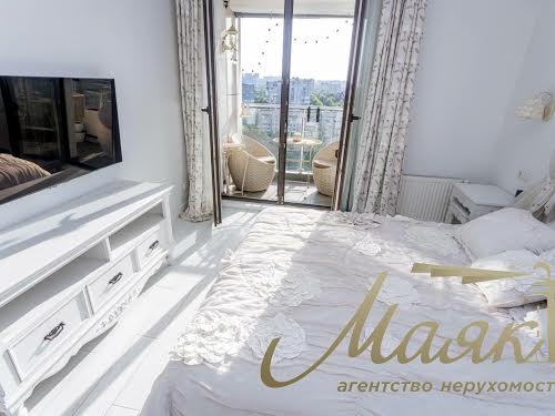 квартира по адресу Киев, Голосеевский просп. (40-летия Октября), 60