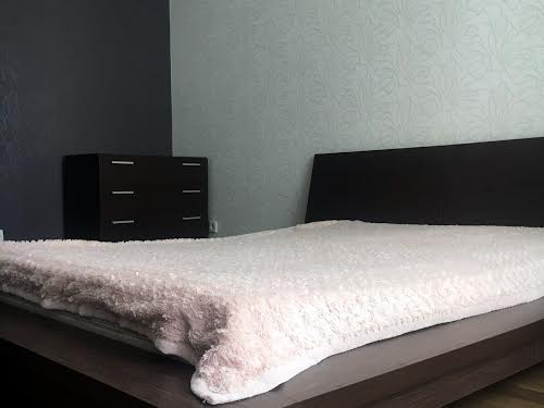 квартира по адресу Академика Булаховского ул., 5б