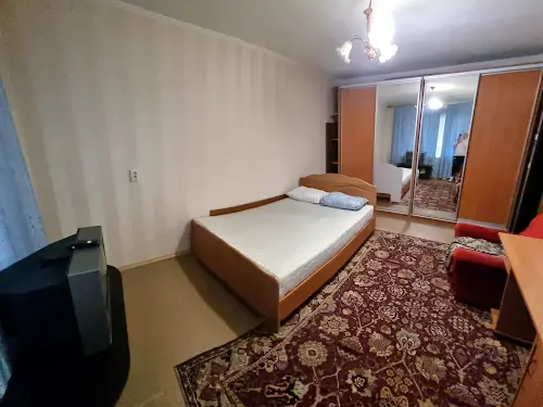 квартира за адресою Володимира Висоцького бульв., 5