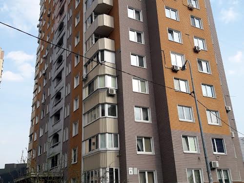 квартира за адресою Миколи Лаврухіна вул., 8