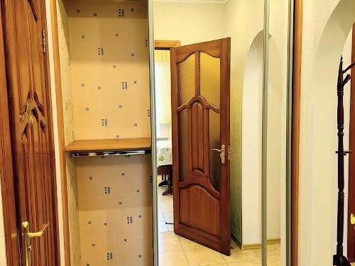 квартира за адресою Федора Ернста вул., 12