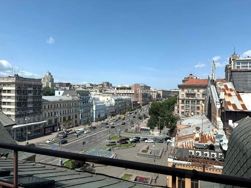 комерційна за адресою Велика Васильківська вул. (Червоноармійська), 1/3