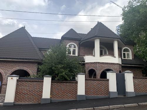 будинок за адресою Павла Загребельного вул. (Миколи Раєвського), 11а
