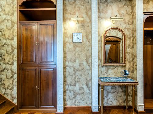 квартира за адресою Андріївський узвіз, 2-Б