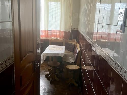 квартира за адресою Гвардійців-Широнінців вул., 73д