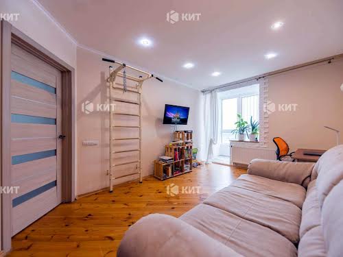 квартира за адресою Велозаводська вул., 37
