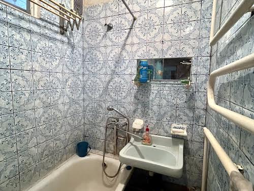 квартира за адресою Харків, Каденюка вул., 6