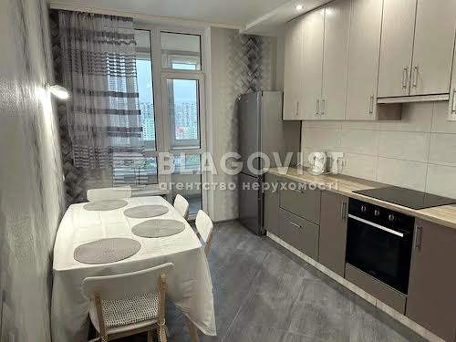 квартира за адресою Каховська вул., 62