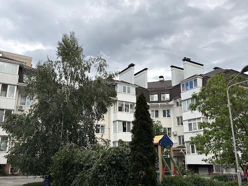 квартира за адресою Ірпінь, Літературна вул. (Чехова), 11