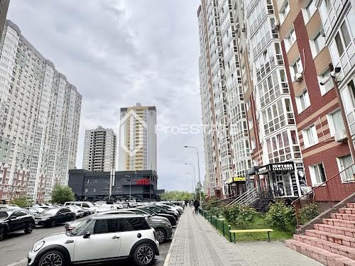 квартира за адресою Бориса Гмирі вул., 16