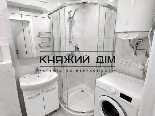 квартира за адресою Бутишів пров. (Андрія Іванова вул.), 17