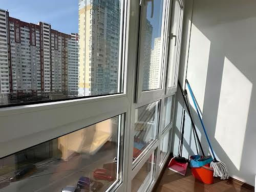 квартира за адресою Софії Русової вул., 7