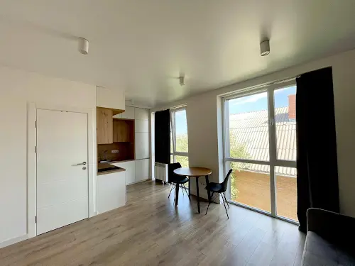 квартира за адресою Карпатська вул., 26
