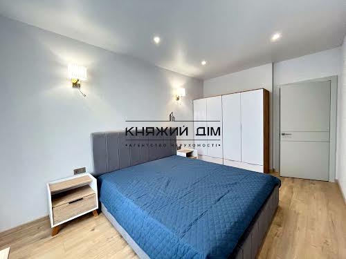 квартира за адресою Дніпровська набережна вул., 17В