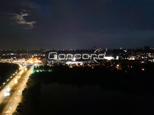 квартира по адресу Оболонский просп., 1