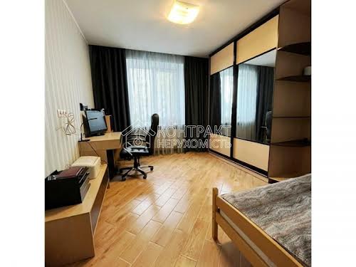 квартира за адресою Олександрівський просп. (Косіора), 69д