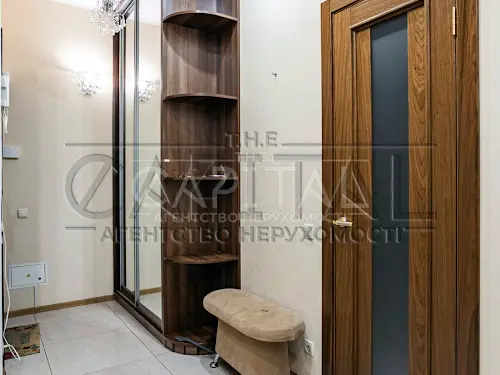 квартира за адресою Дмитрівська вул., 82