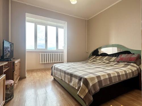 квартира за адресою Юності вул., 1