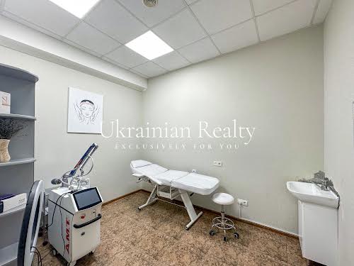 коммерческая по адресу Борисполь, Киевский Шлях ул., 71а
