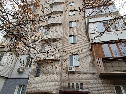 квартира по адресу Докучаевская ул., 16