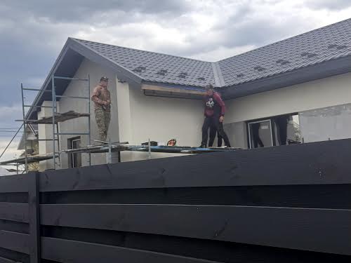 будинок за адресою Грушевского