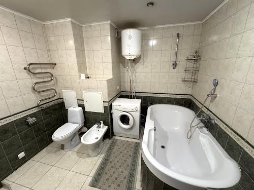 квартира по адресу Анны Ахматовой ул., 43