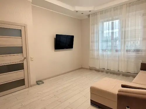 будинок за адресою Центральна