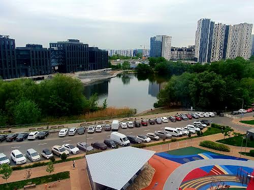 квартира за адресою Дніпровська набережна вул., 20-А