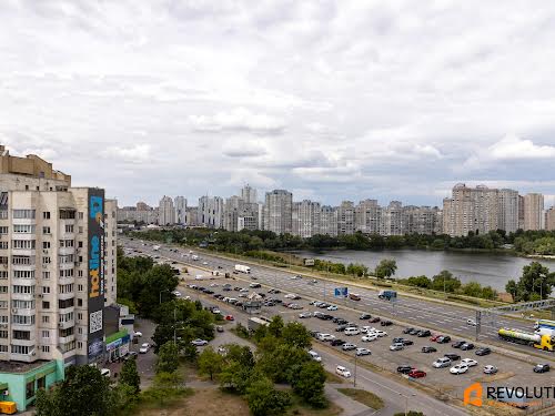 квартира по адресу Миколы Бажана просп., 36