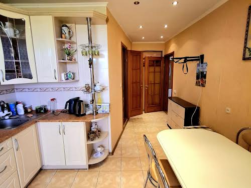 квартира за адресою Астрономічна вул., 35и