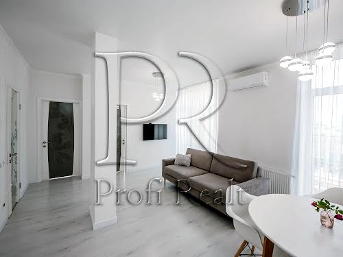 квартира за адресою Регенераторна вул., 4 к1-7