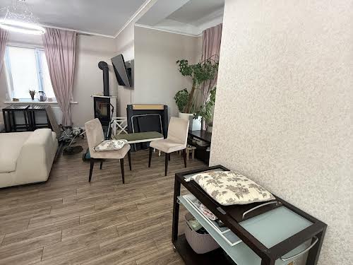 будинок за адресою с. Крячки, Добра, 7