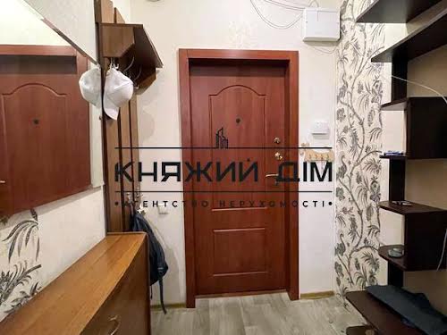 квартира за адресою Драгоманова вул., 8-А