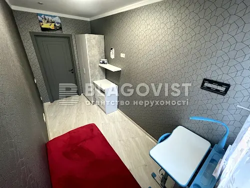 квартира за адресою Левітана вул., 3