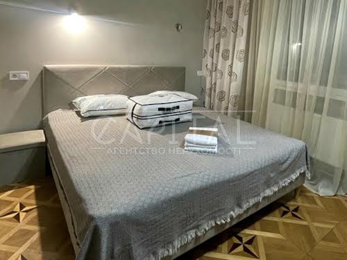 будинок за адресою с. Святопетрівське, Окружна вул.