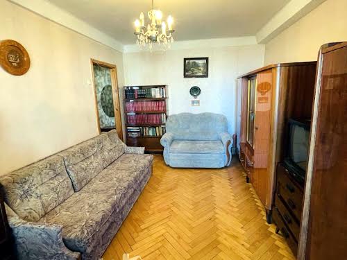 квартира за адресою Нагірна, 12