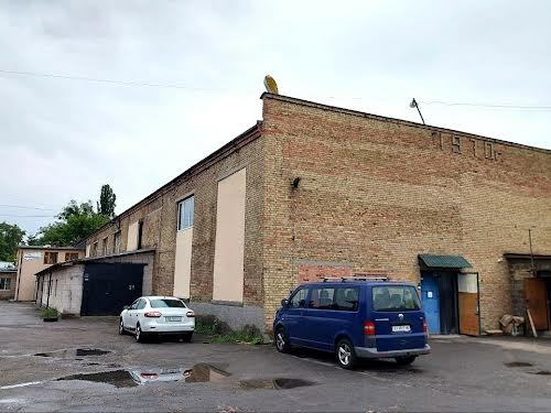 комерційна за адресою Азейбаржанська, 25
