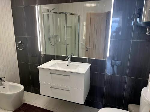 квартира за адресою Панаса Мирного вул., 28