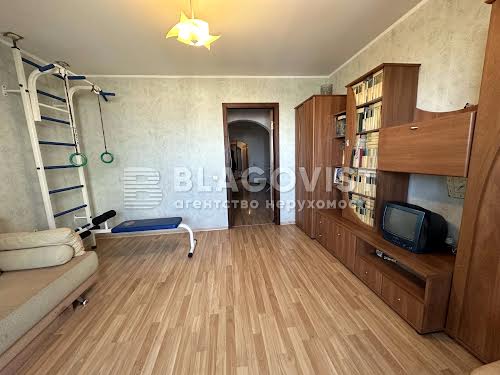 квартира по адресу Богатырская ул., 6/1