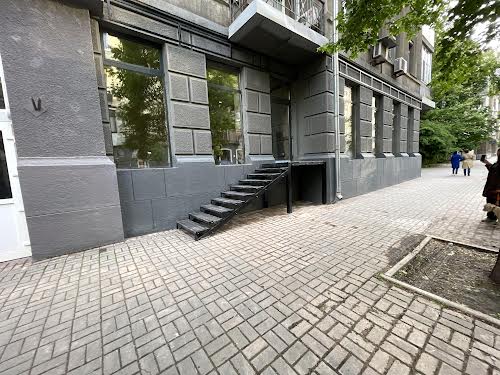 коммерческая по адресу Институтская ул., 24/7