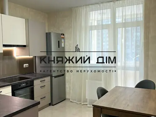квартира по адресу Ревуцкого ул., 40-Б