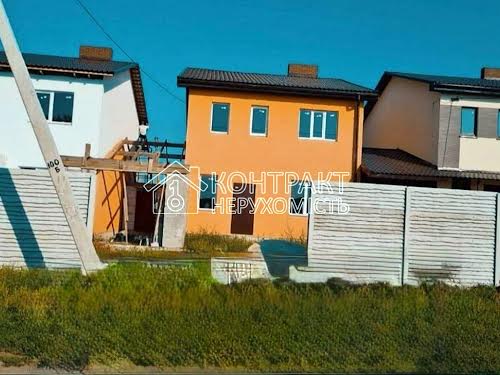 дом по адресу с. Песочин, новоолешківська