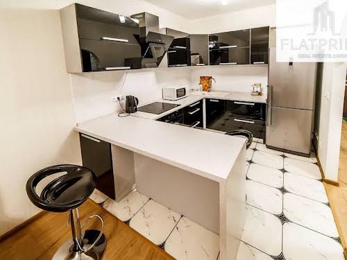 квартира за адресою Регенераторна вул., 4 к1-9