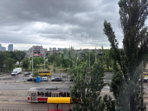 квартира по адресу Пражская ул., 3