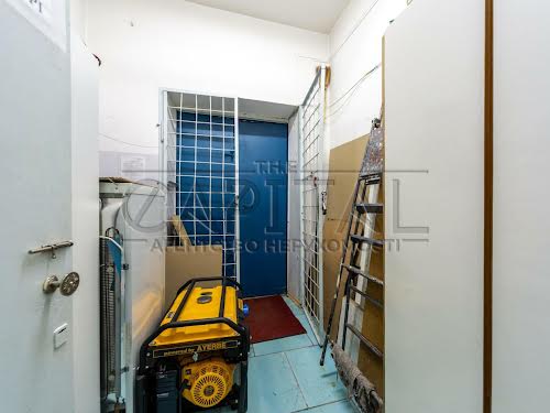 комерційна за адресою Романа Ратушного вул. (Волгоградська), 3