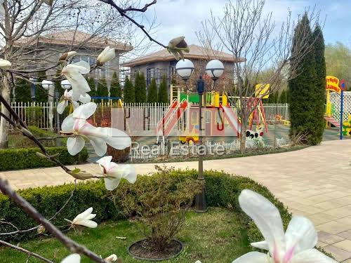 будинок за адресою Квітуча, 29