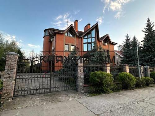 будинок за адресою с. Іванковичі, Лісна, 22