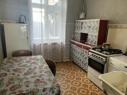 квартира за адресою Пантелеймона Куліша вул., 39