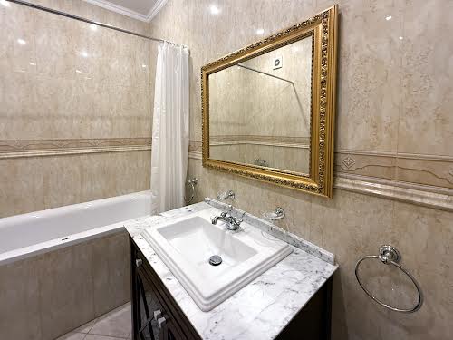 квартира за адресою Панаса Мирного вул., 17